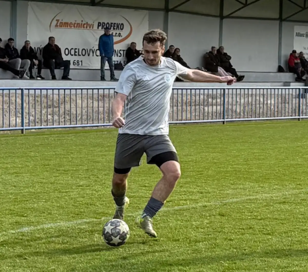 Doma stále bez výhry