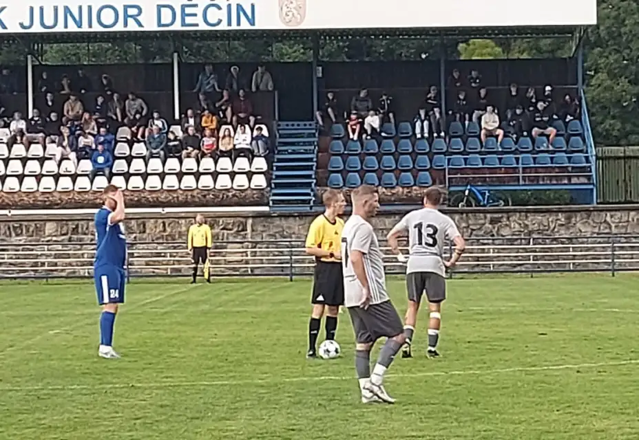 Z Děčína vezeme bod