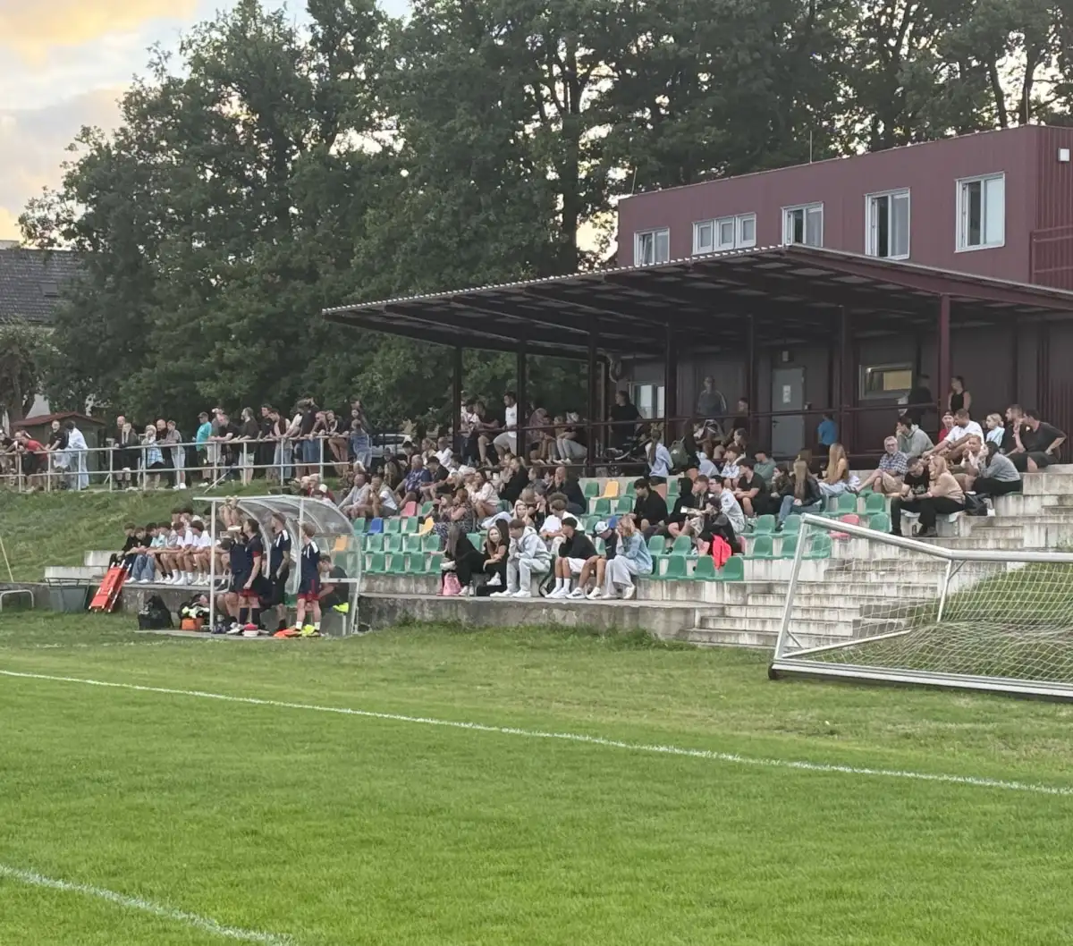 POZOR POZOR!! S Dobroměřicemi hrajeme na Souši!